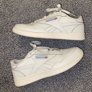 Cream Reebok Classics